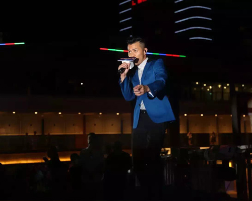 梁漢文出席東莞后街萬(wàn)達(dá)廣場(chǎng)活動(dòng)圓滿(mǎn)結(jié)束